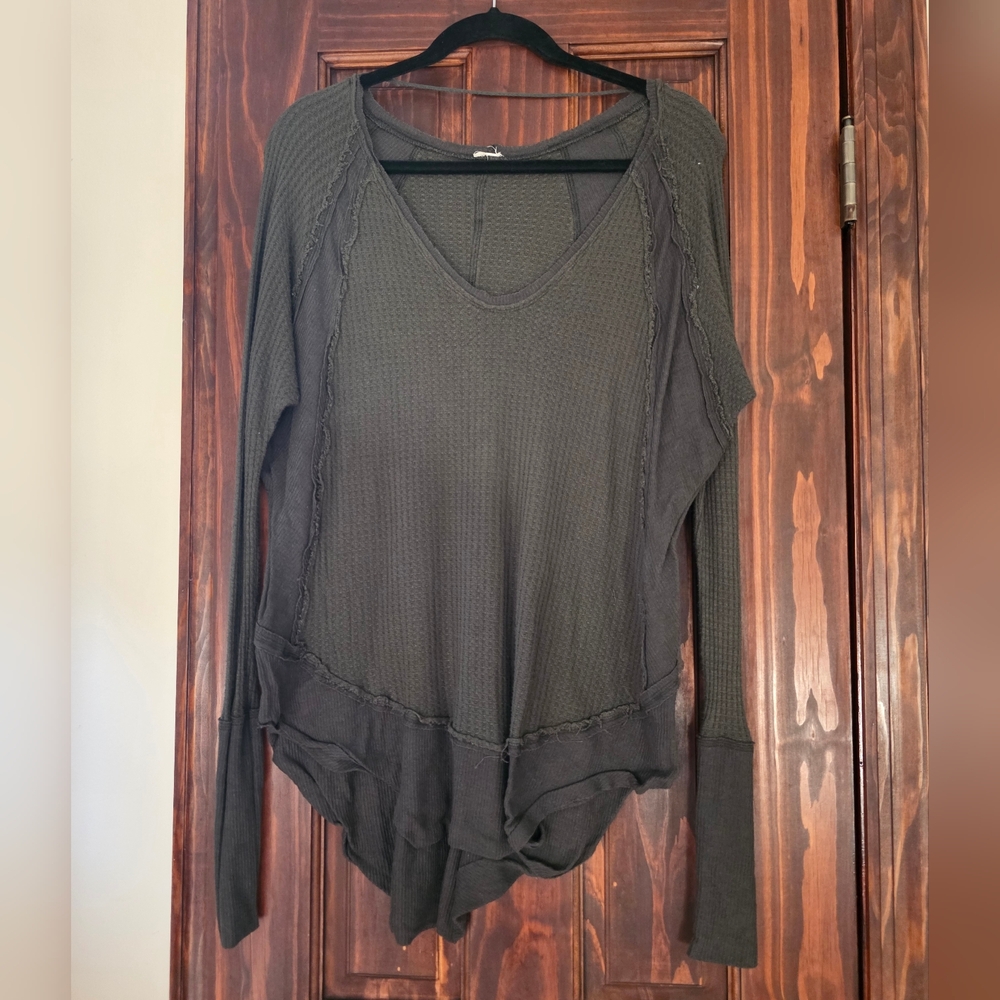Women's Dark Gray Long Sleeve Top